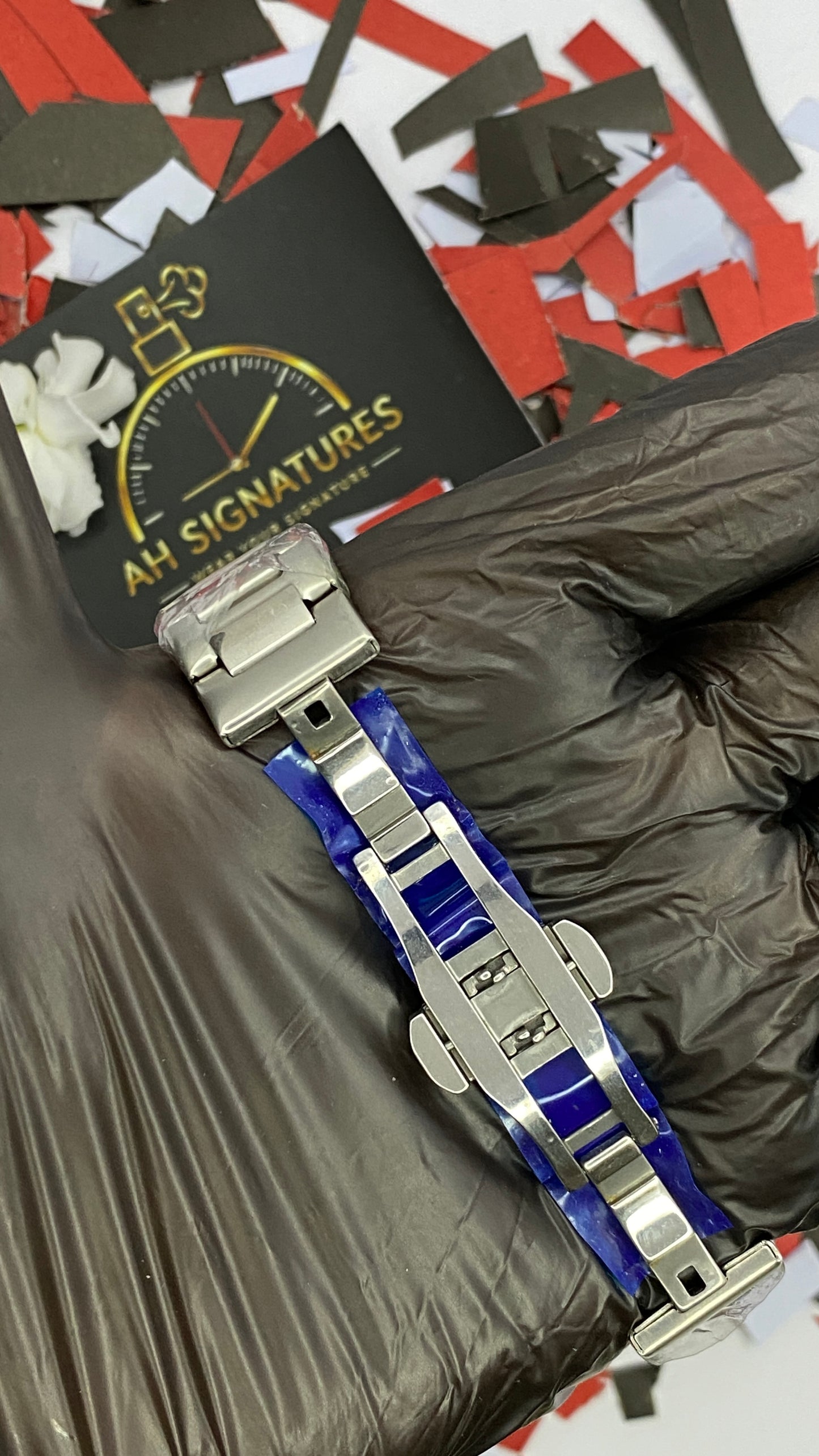 PATEK PHILIPPE™ – Date Feature